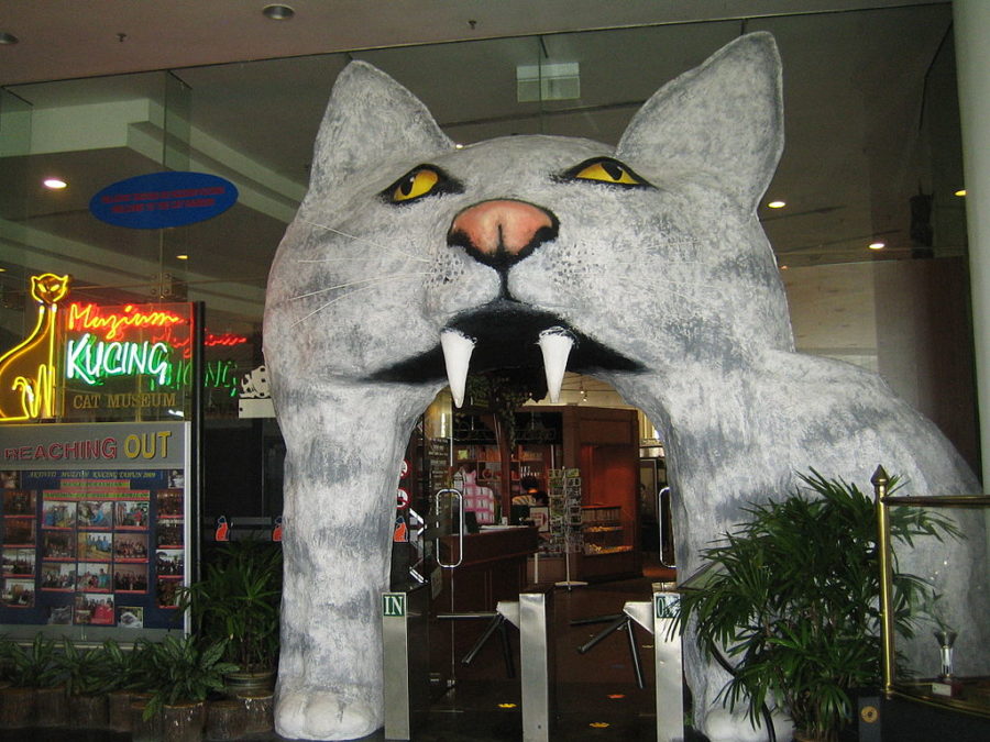 1024px-Main_entrance_to_Kuching_Cat_Museum