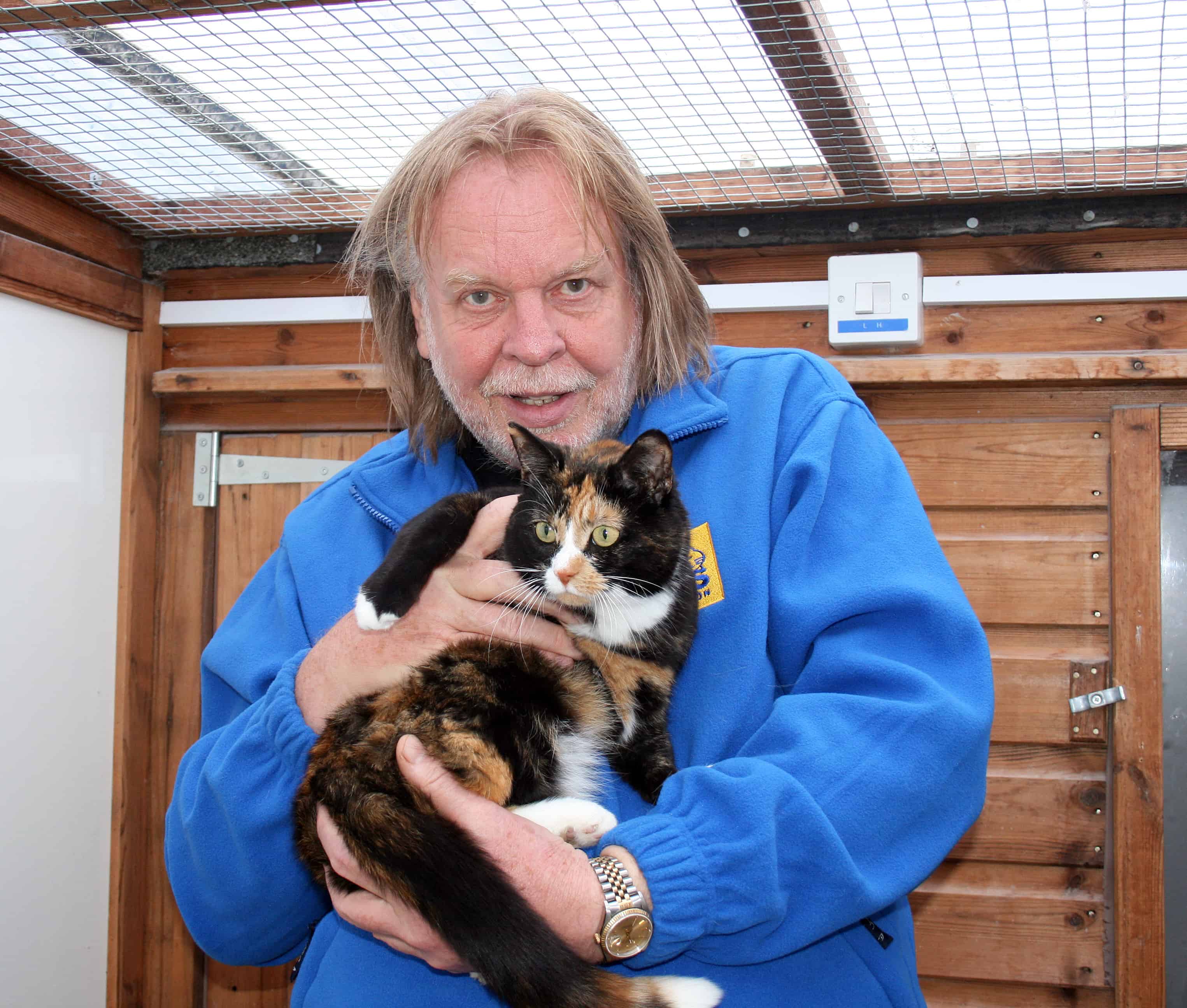 Rock Icon Rick Wakeman Helps Cats Protection-CatTipper